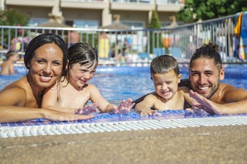 hotel sur menorca and splash