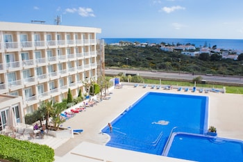 hotel sur menorca and splash