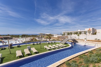 hotel sur menorca and splash