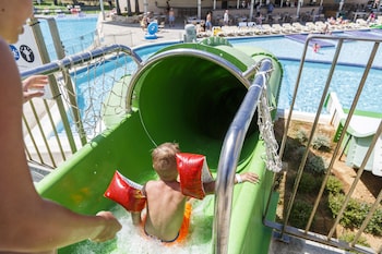 hotel sur menorca and splash