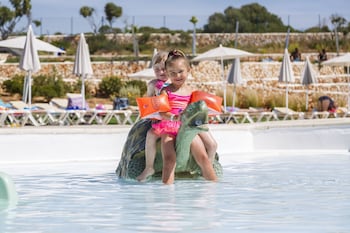 hotel sur menorca and splash