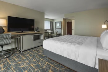 holiday inn kingston waterfront by ihg