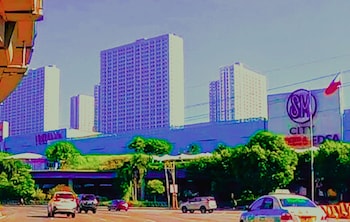 grass residence sm north mrt nlex qc