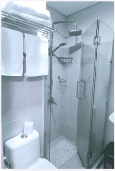 grass residence sm north mrt nlex qc