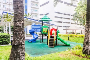 grass residence sm north mrt nlex qc