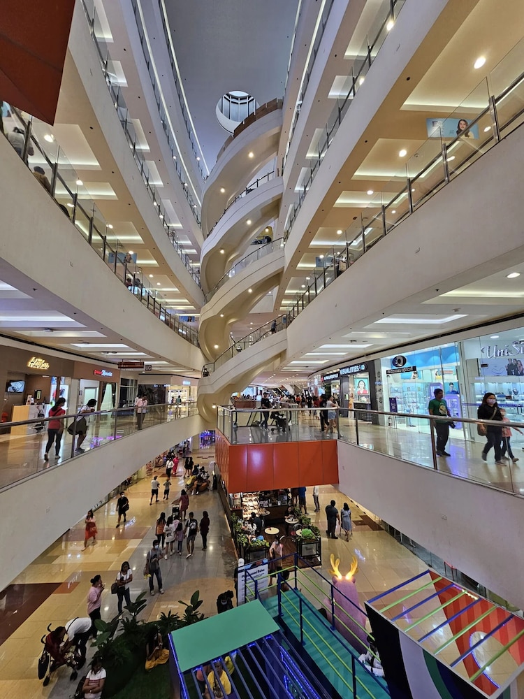 grass residence sm north mrt nlex qc