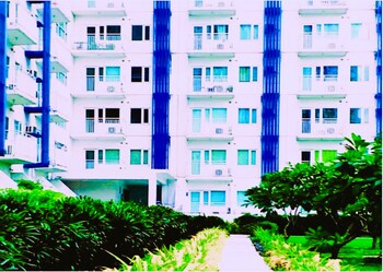 grass residence sm north mrt nlex qc