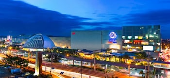 grass residence sm north mrt nlex qc