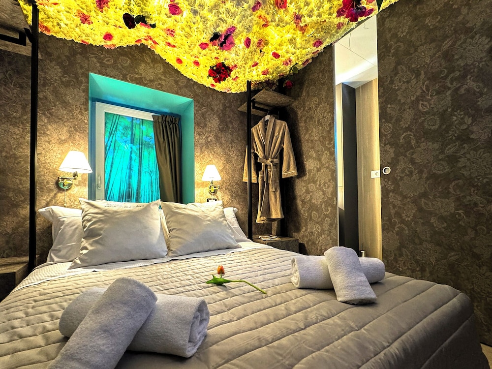 luxury camp at union lido