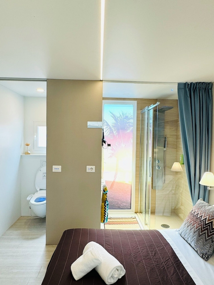 luxury camp at union lido