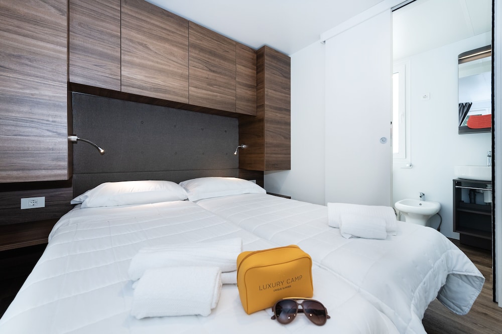 luxury camp at union lido