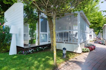 luxury camp at union lido