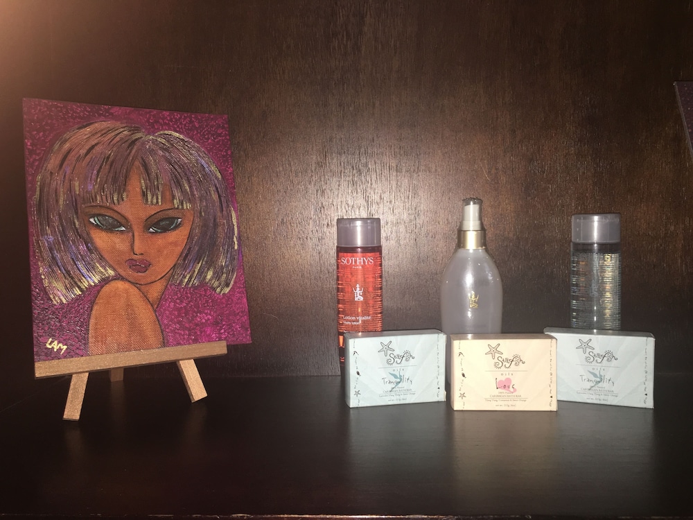 the spanish court hotel