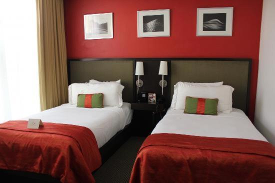 the spanish court hotel