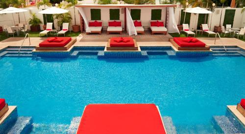 the spanish court hotel
