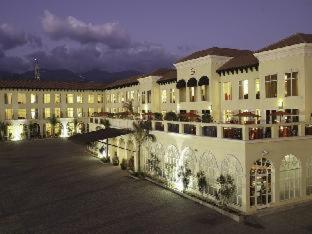 the spanish court hotel
