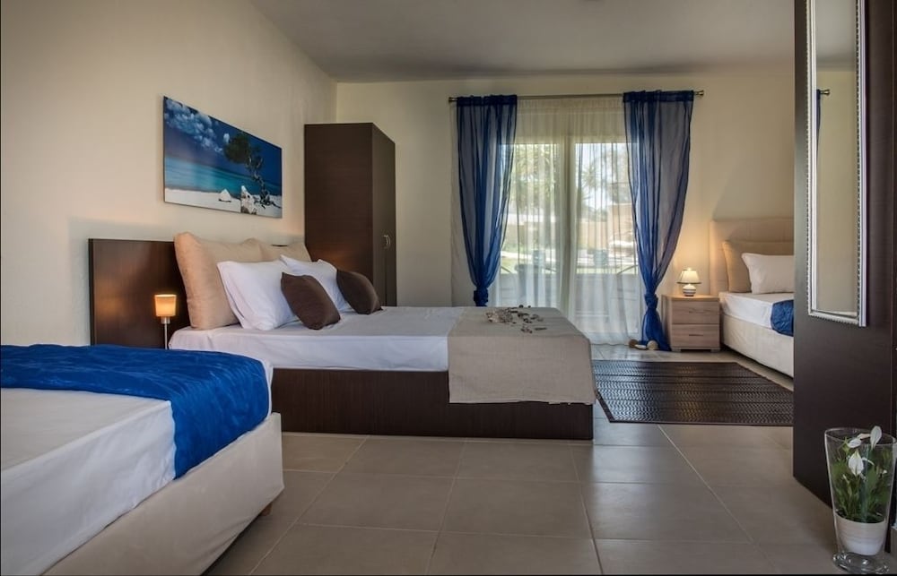 caretta village