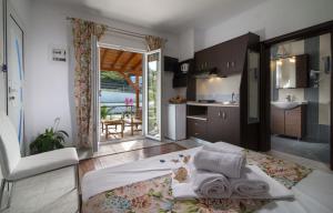 caretta village