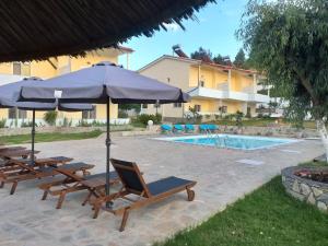 caretta village