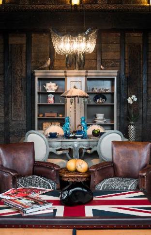 absolute beachfront romantic villa laut