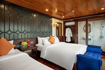 lan ha legend cruise