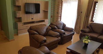 Cactus Hill Side Hotel,,3.5 star