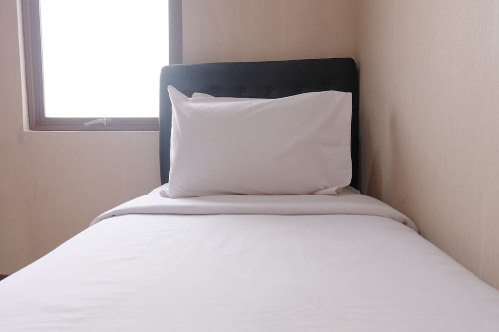 relaxing 2br majesty apartment near maranatha unversity