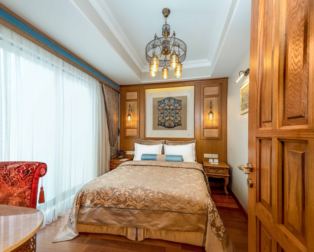 sultanhan hotel special class