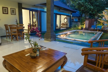 danas place private villa