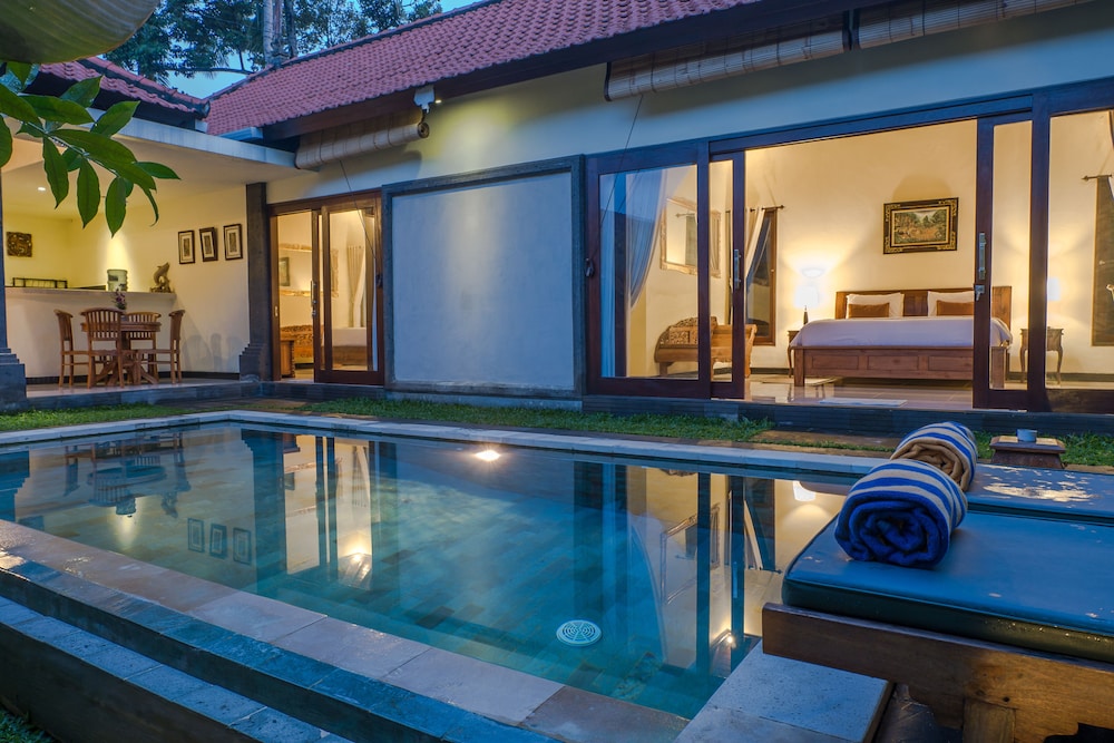 danas place private villa