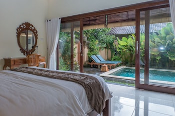 danas place private villa