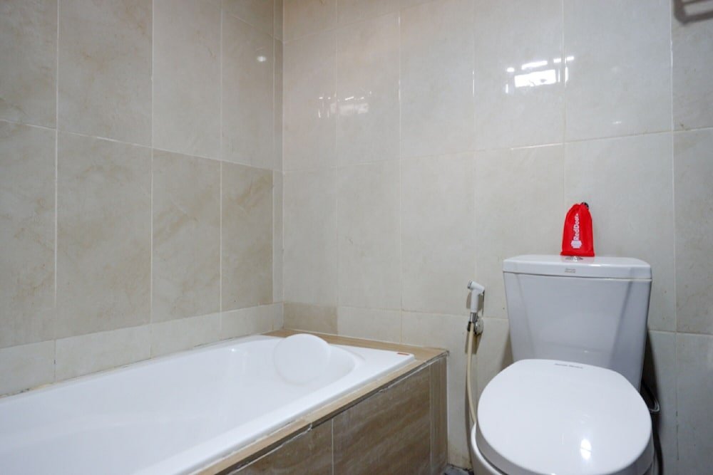 reddoorz plus cameloan hotel palu