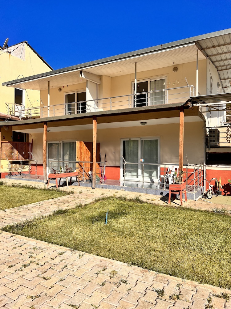 adrasan apart parlak