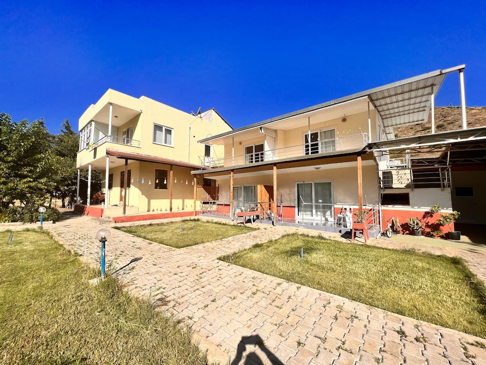 adrasan apart parlak