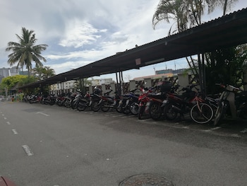 ideal mahkota apartment