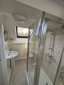 Rylands Farmhouse,,3 star