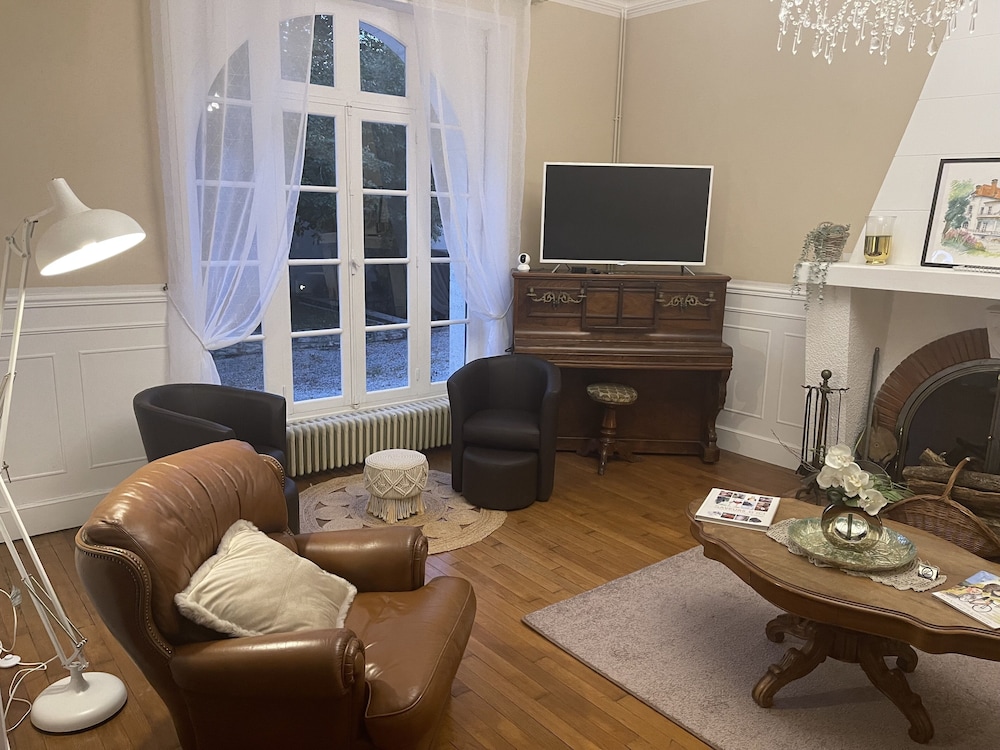 vue du chateau dexcideuil