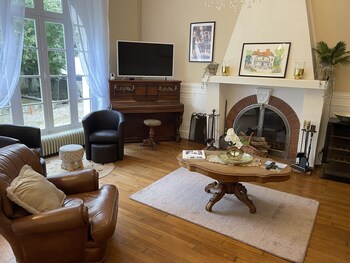 vue du chateau dexcideuil