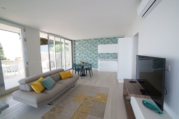 isola bella infinity suites