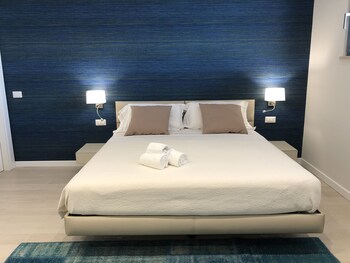 isola bella infinity suites