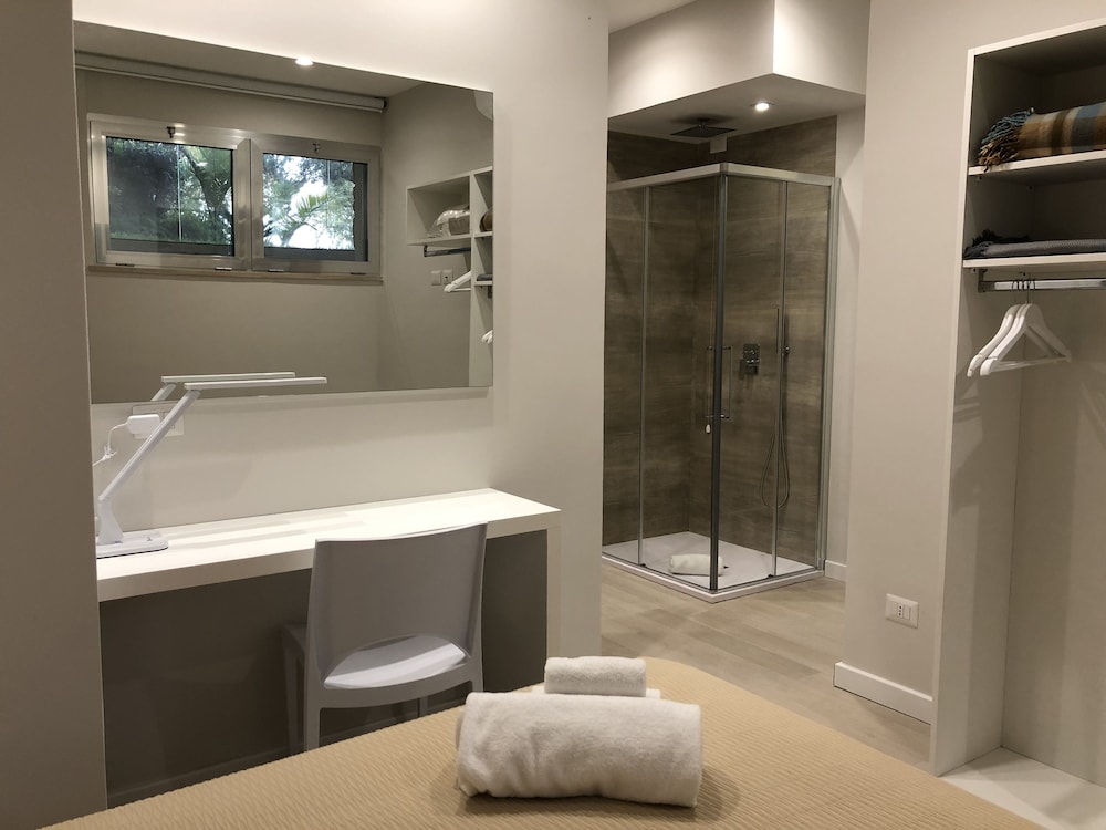 isola bella infinity suites