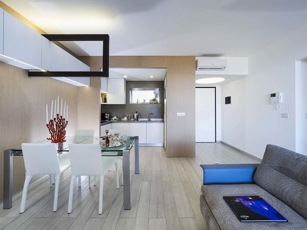 isola bella infinity suites