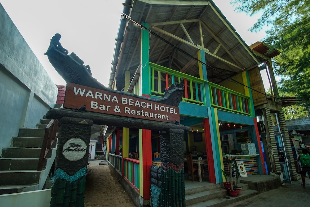 warna beach hotel