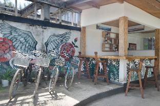 warna beach hotel