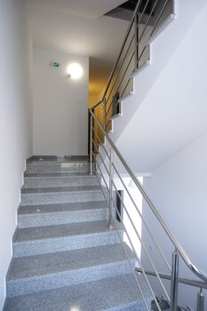 pool apartments privilege