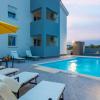 pool apartments privilege