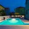 pool apartments privilege
