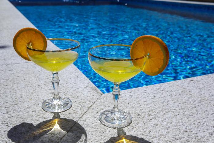 pool apartments privilege