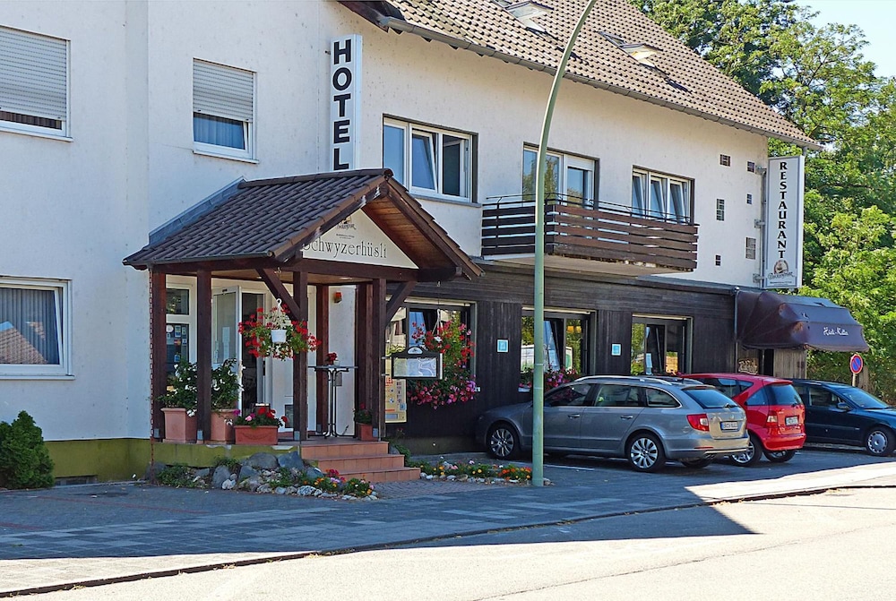 hotel restaurant schwyzerhuesli