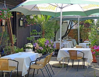 hotel restaurant schwyzerhuesli